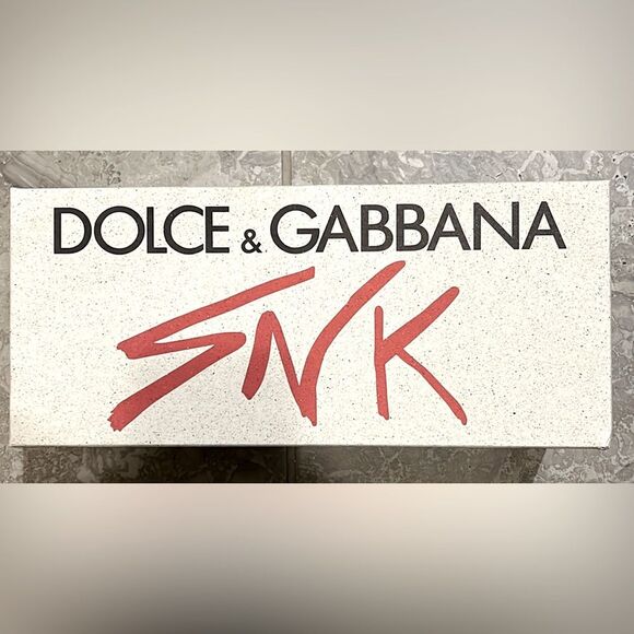 Dolce & Gabbana Rubber beachwear sliders with DG logo, New, Size 35 - Picture 11 of 15